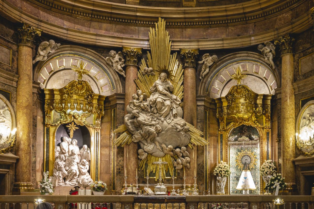 Novena en Honor De La Santísima Virgen del Pilar